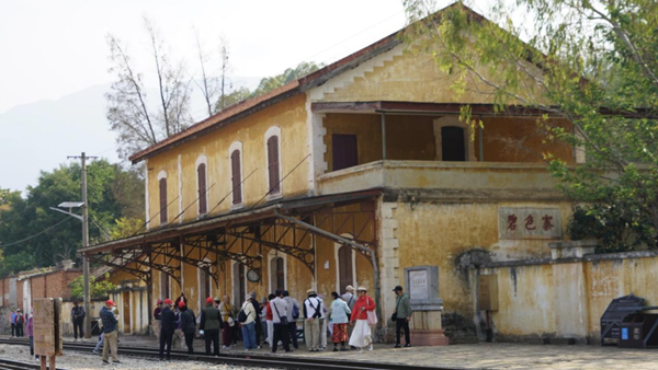 d27f605f-352b-446c-abbd-e59e72acb8f7